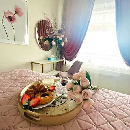 Luxury Of Aristocrats Near Airport And Jumbo