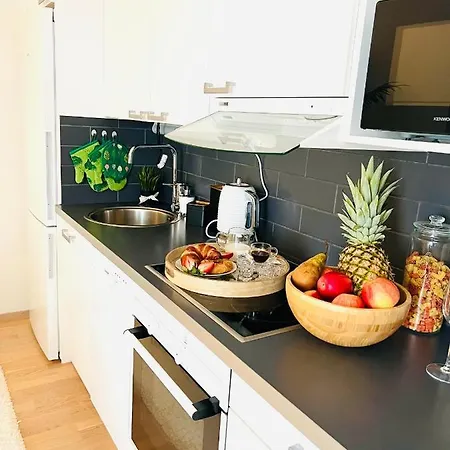 Апартаменты Luxury Of Aristocrats Near Airport And Jumbo *