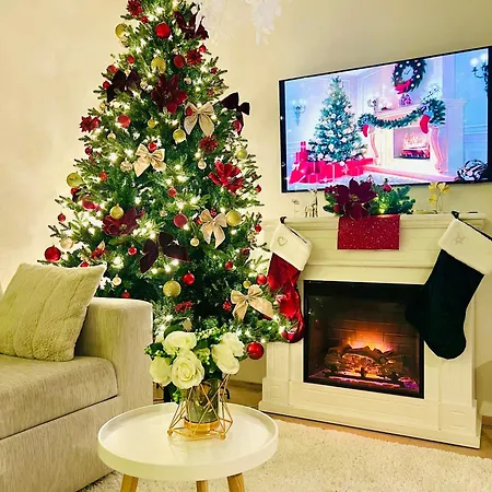 Апартаменты Luxury Of Aristocrats Near Airport And Jumbo *