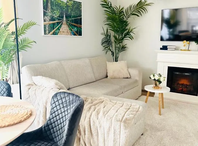 Luxury Of Aristocrats Near Airport And Jumbo شقة *